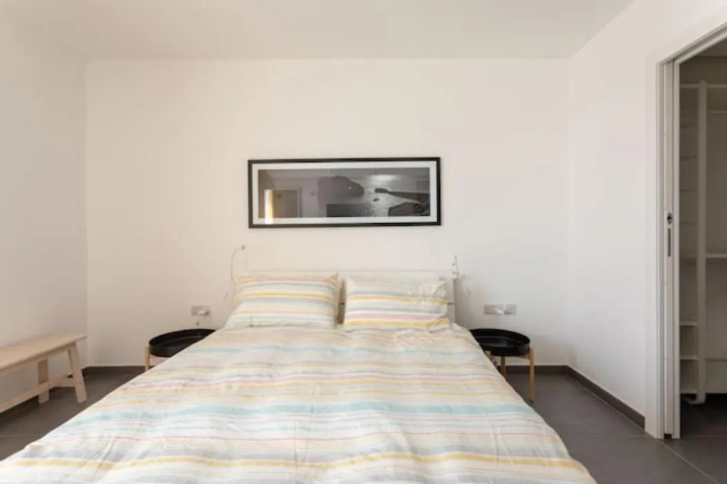 Luxury Central Hilltop Apartment With Great Views Naxxar