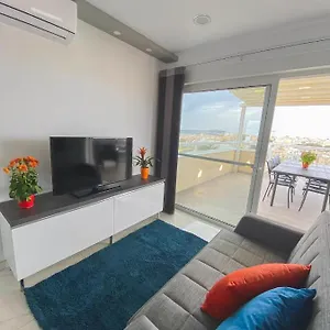 The Blue Mill Penthouse With Beautiful Views Naxxar